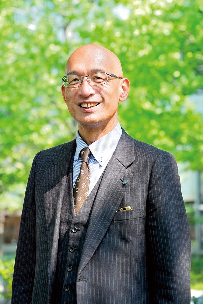 堀邊 英夫